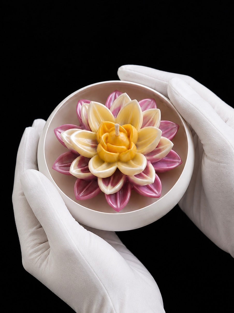 Lotus Luxe Candle